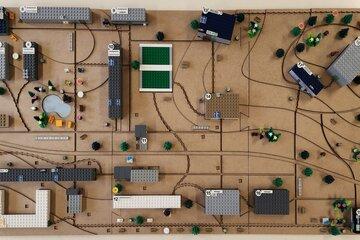 Maquette du campus en bois et Lego