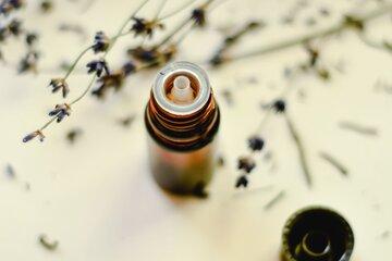 Flacon huile essentielle