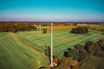 Antenne dans un champs