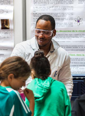 Echange sur le village des Sciences de Rouen 