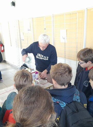 Photo atelier Fête de la Science 2024