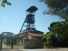 Le musée de la mine de Gréasque est situé sur le Puits Hély d'Oissel, un ancien puits de mine, fermé en 1962. L'association gère l'événementiel du musée.