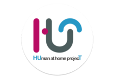 HUman at home projecT est une expérience scientifique afin d'explorer et d'anticiper les effets des nouvelles technologies et des objets connectés sur les comportements quotidiens et le bien-être dans l’habitat.